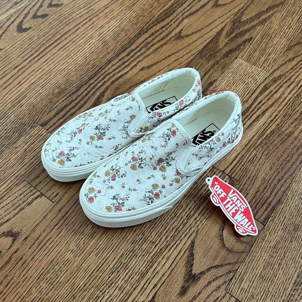 Vintage style floral slip on Vans